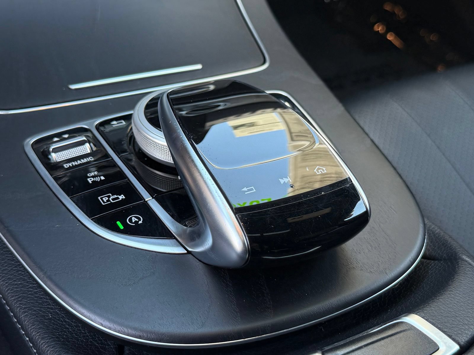 Used 2019 Mercedes-Benz E 300 image 32