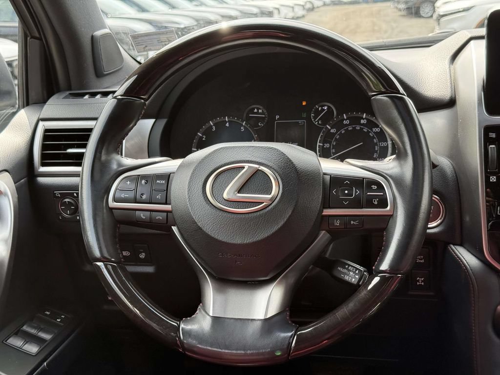 Used 2023 Lexus GX 460 Premium w/ Premium Package AWD/4WD image 9