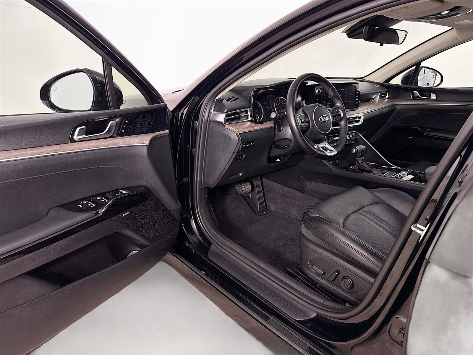 Used 2021 Kia K5 EX w/ EX Premium Package FWD image 3