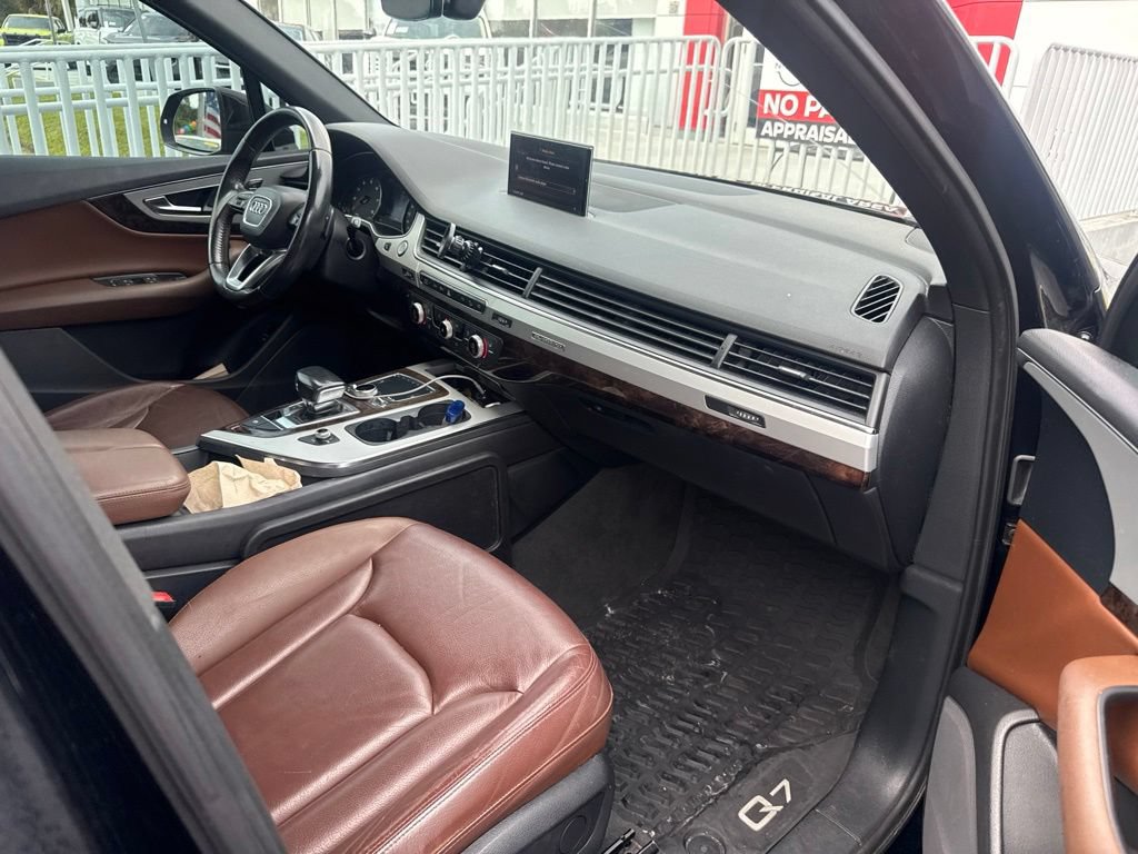 Used 2019 Audi Q7 2.0T Premium w/ Convenience Package AWD/4WD image 13