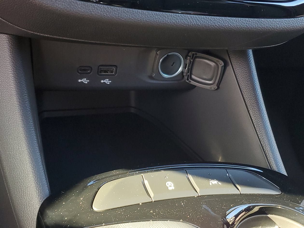 New 2026 Buick Envista Sport Touring w/ Convenience I Package FWD image 23
