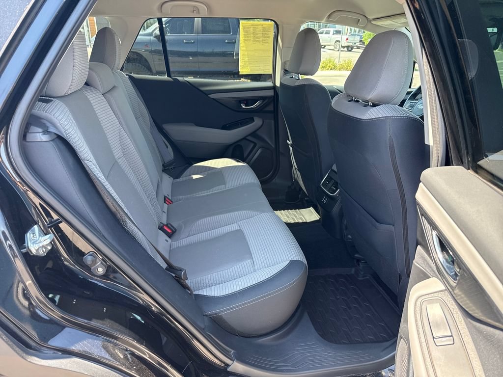 Used 2025 Subaru Outback Premium w/ Popular Package #1A AWD/4WD image 26
