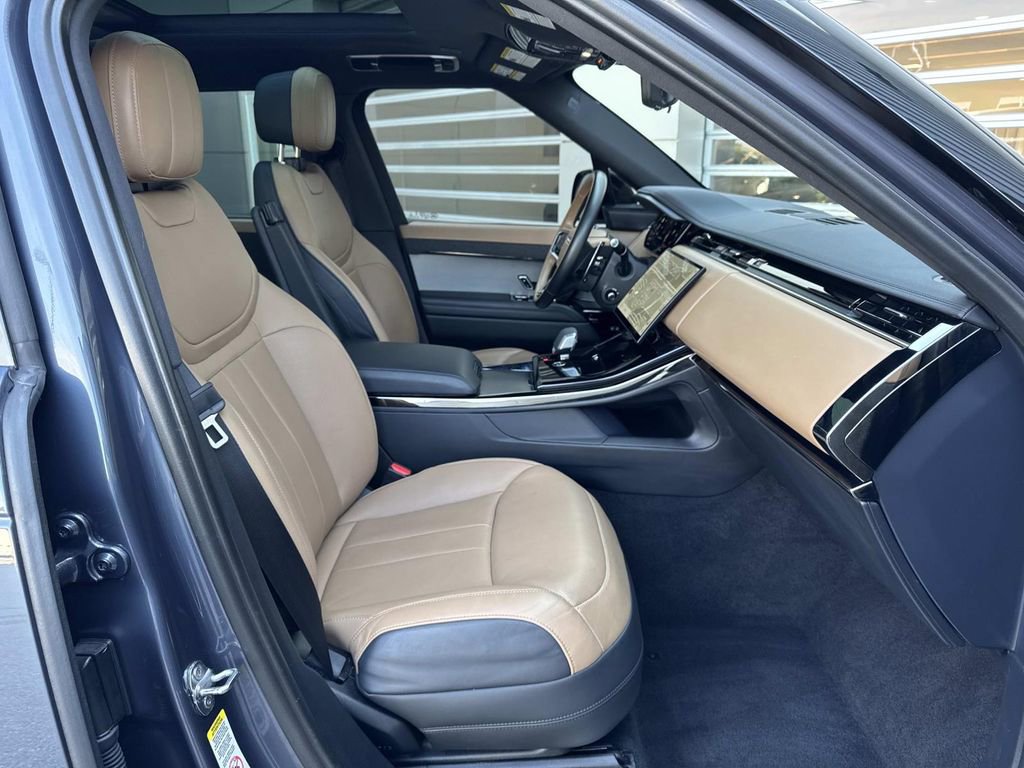 Certified 2025 Land Rover Range Rover Sport Dynamic SE image 10