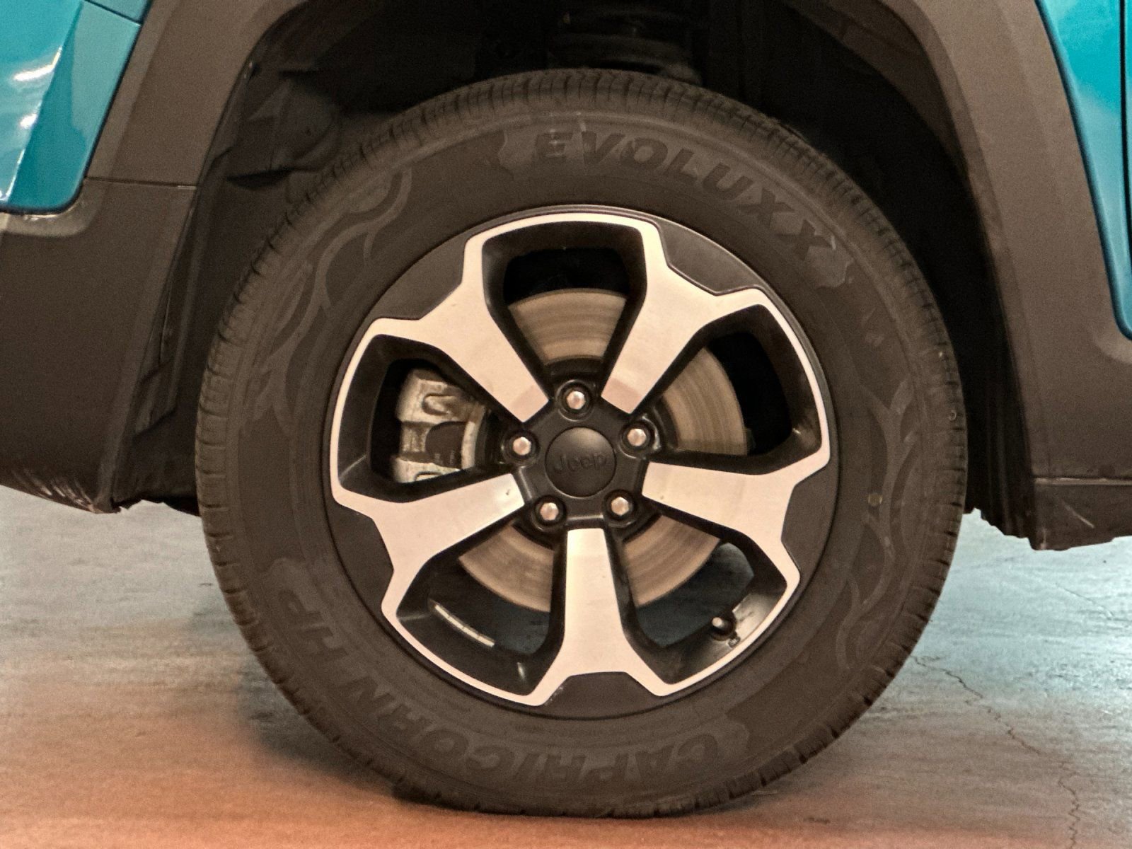 Used 2021 Jeep Renegade Trailhawk w/ Sun & Sound Group image 25