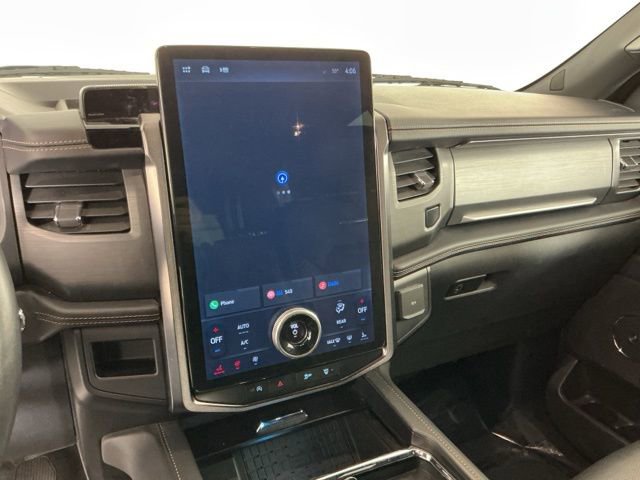 Used 2024 Ford Expedition Max Platinum image 20