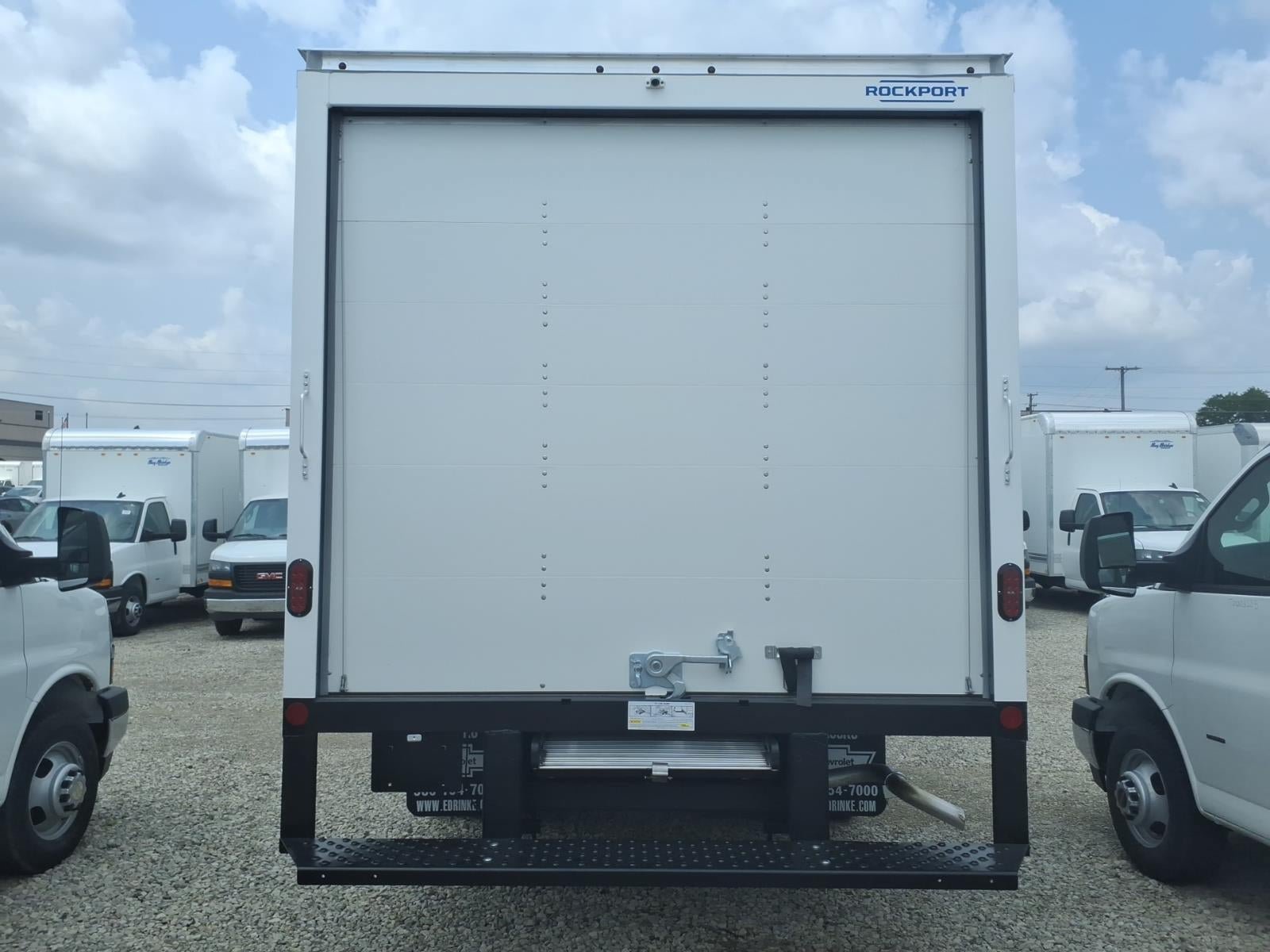 New 2026 Chevrolet Express 4500 w/ Power Convenience Package RWD image 5