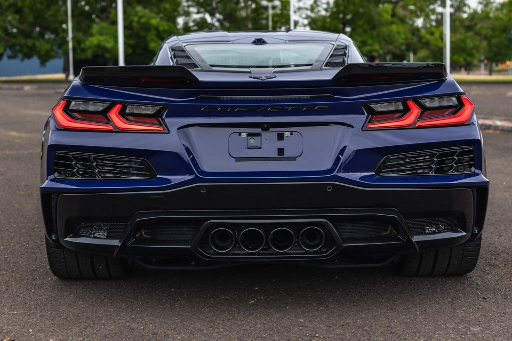 New 2025 Chevrolet Corvette Z06 image 9
