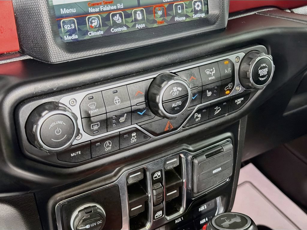 Used 2021 Jeep Wrangler Unlimited Rubicon w/ Uconnect 4C Nav & Sound Group AWD/4WD image 16