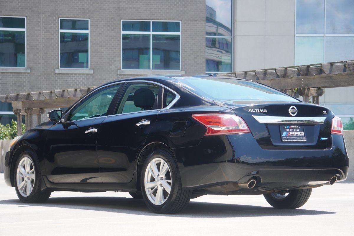 Used 2013 Nissan Altima 2.5 SL FWD image 5