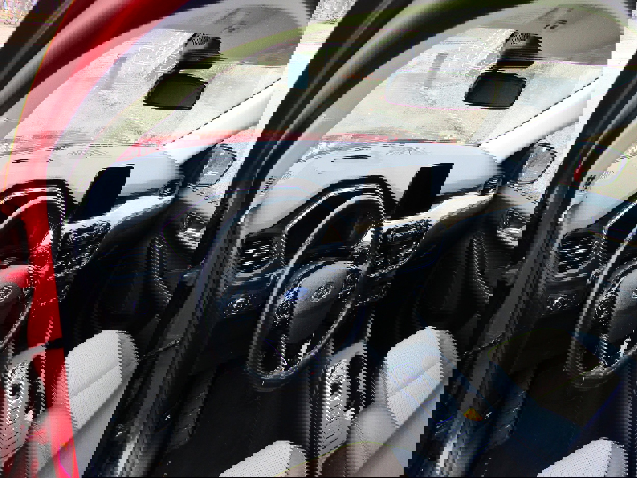 Certified 2021 Ford Escape Titanium w/ Titanium Elite Package image 14