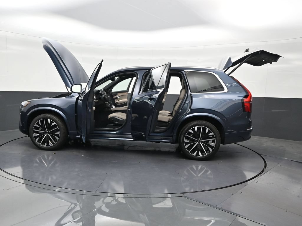 New 2026 Volvo XC90 B6 Plus w/ Protection Package Premier AWD/4WD image 31