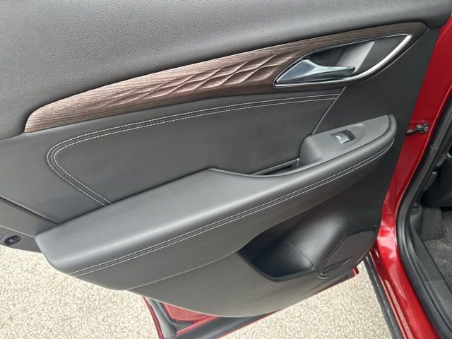 Used 2023 Buick Envision Avenir image 51