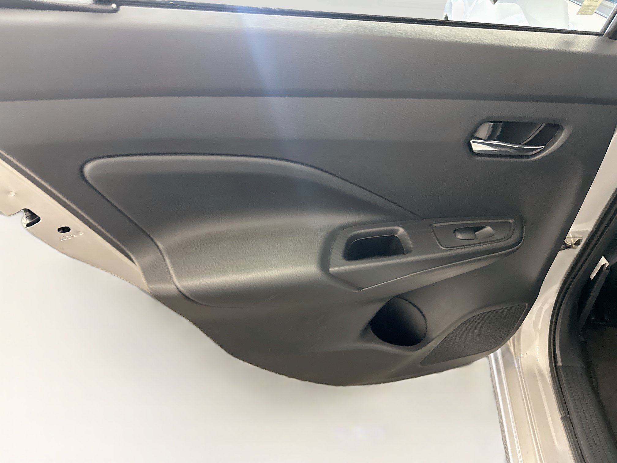 Used 2024 Nissan Versa SV FWD image 26