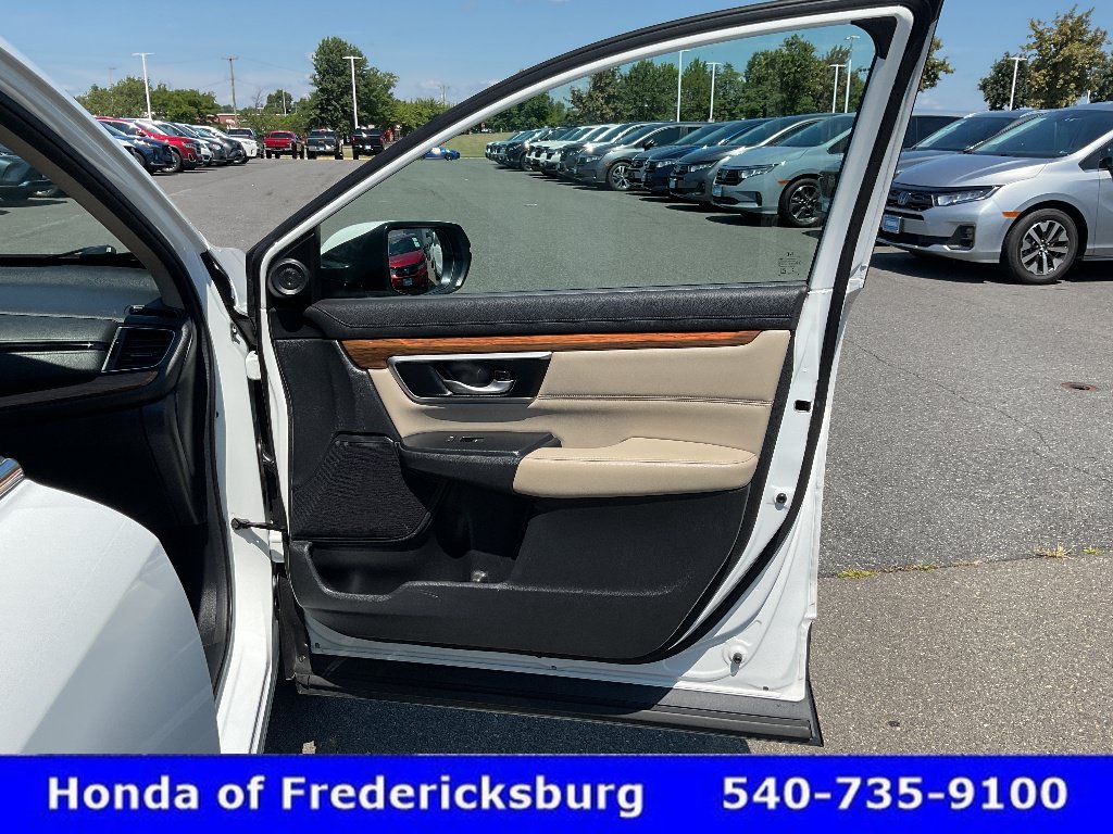 Certified 2019 Honda CR-V Touring image 18