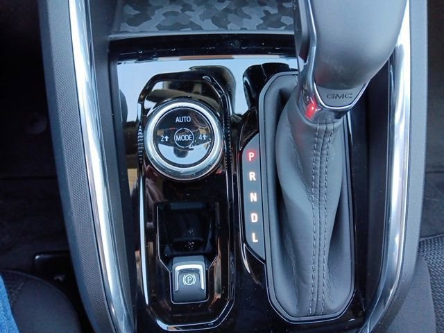 New 2026 GMC Canyon Elevation w/ Convenience Package image 11