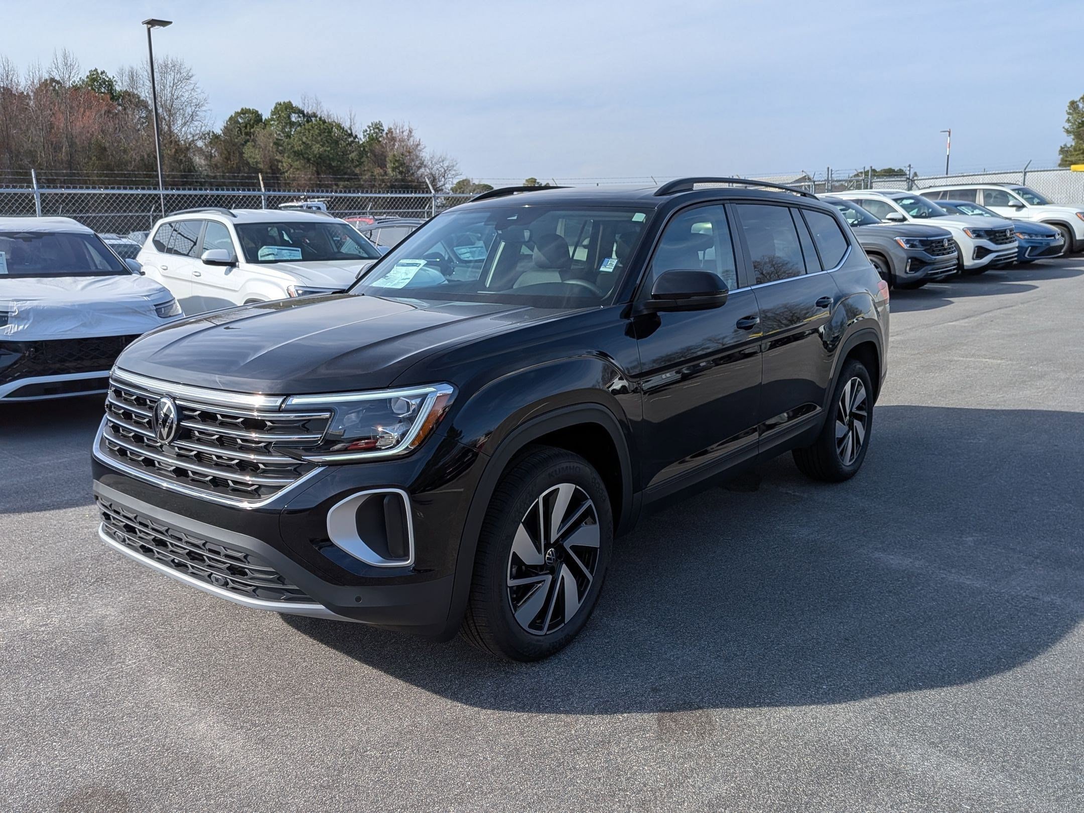 New 2026 Volkswagen Atlas SE AWD/4WD image 7