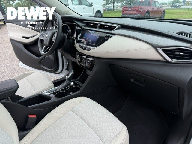 Used 2022 Buick Encore GX Select FWD image 51