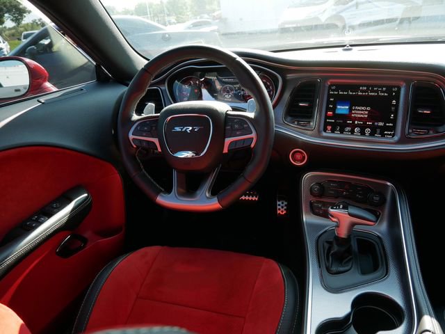 Used 2015 Dodge Challenger SRT Hellcat image 15