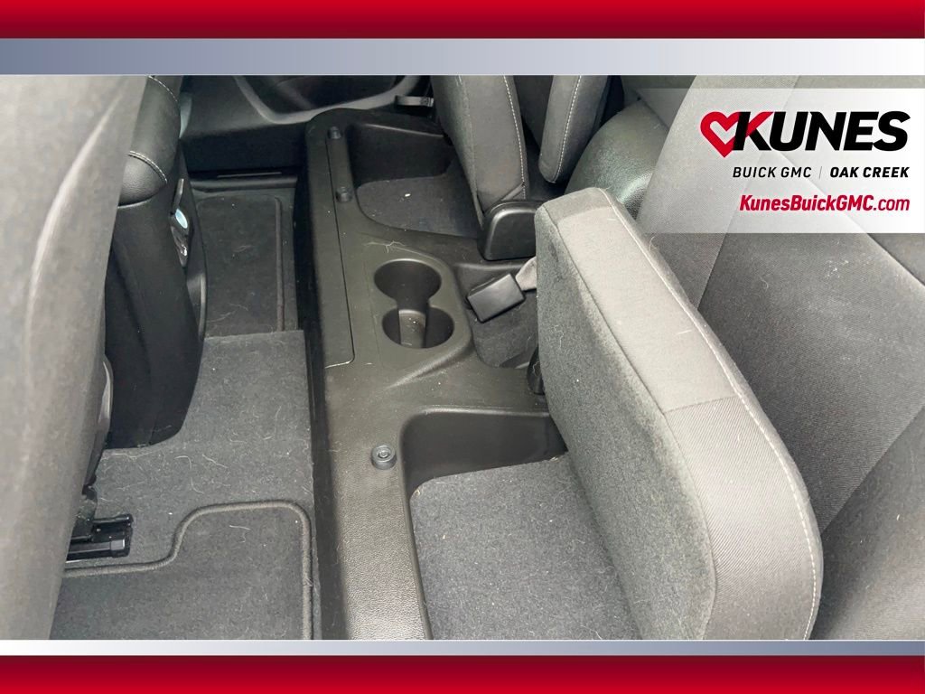 Used 2022 GMC Canyon Elevation image 8