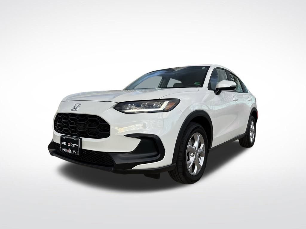 Used 2025 Honda HR-V LX