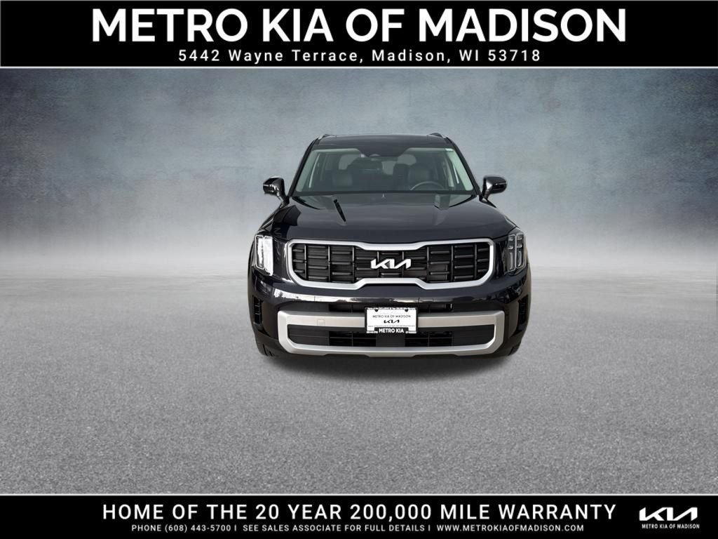 Used 2025 Kia Telluride S AWD/4WD image 9