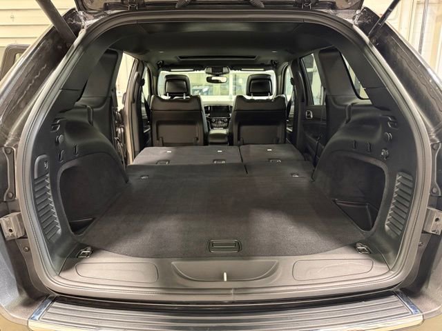 Used 2020 Jeep Grand Cherokee Limited image 37