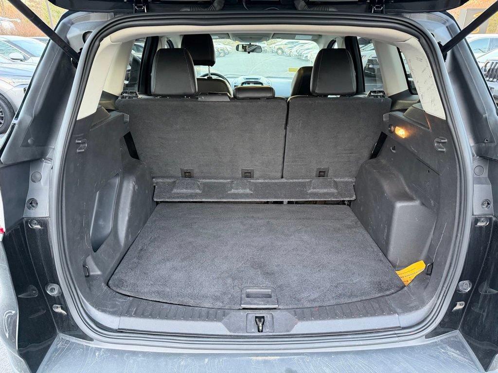 Used 2016 Ford Escape SE w/ SE Leather Comfort Package FWD image 24