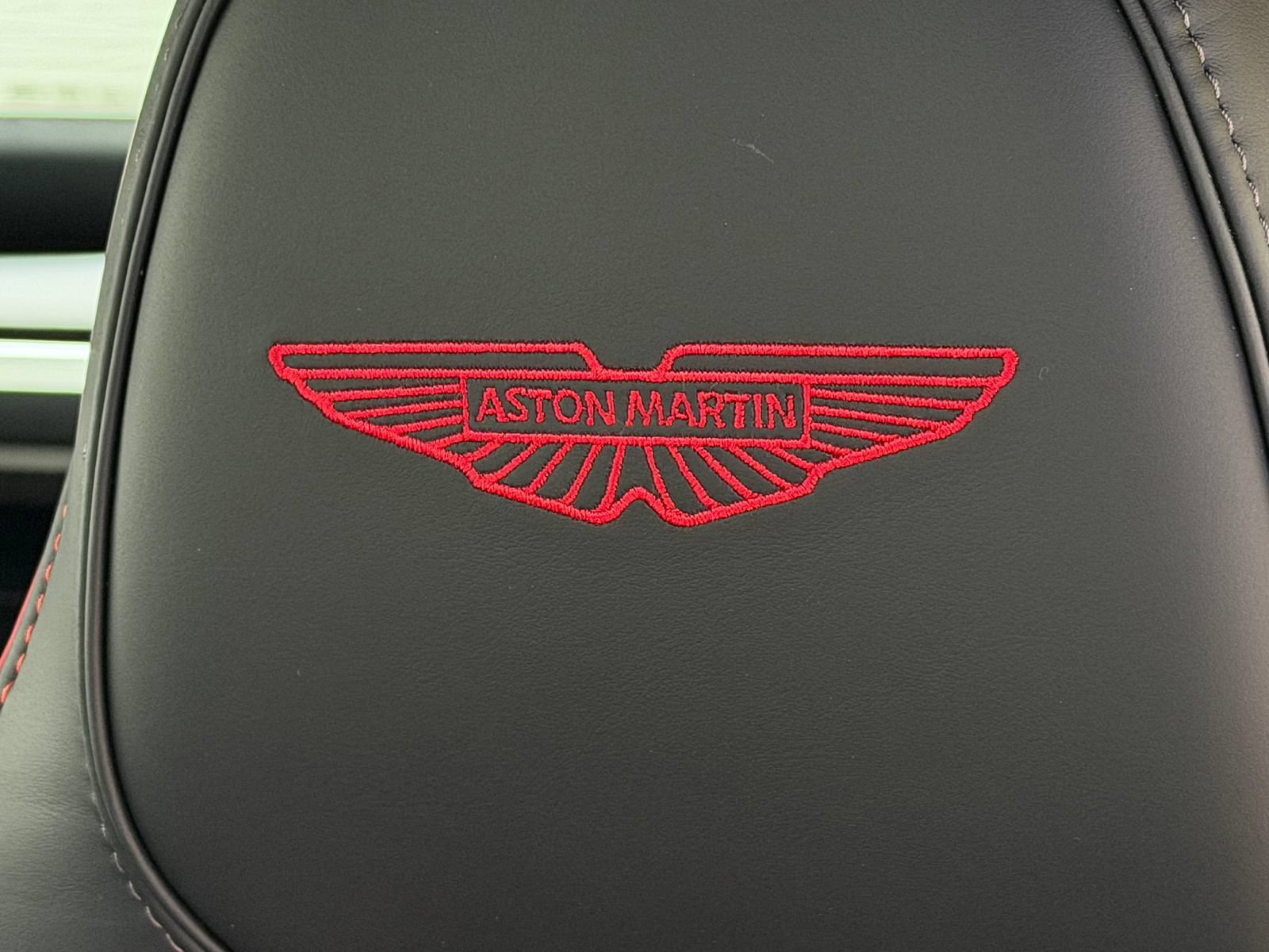New 2026 Aston Martin Vanquish Convertible RWD image 5