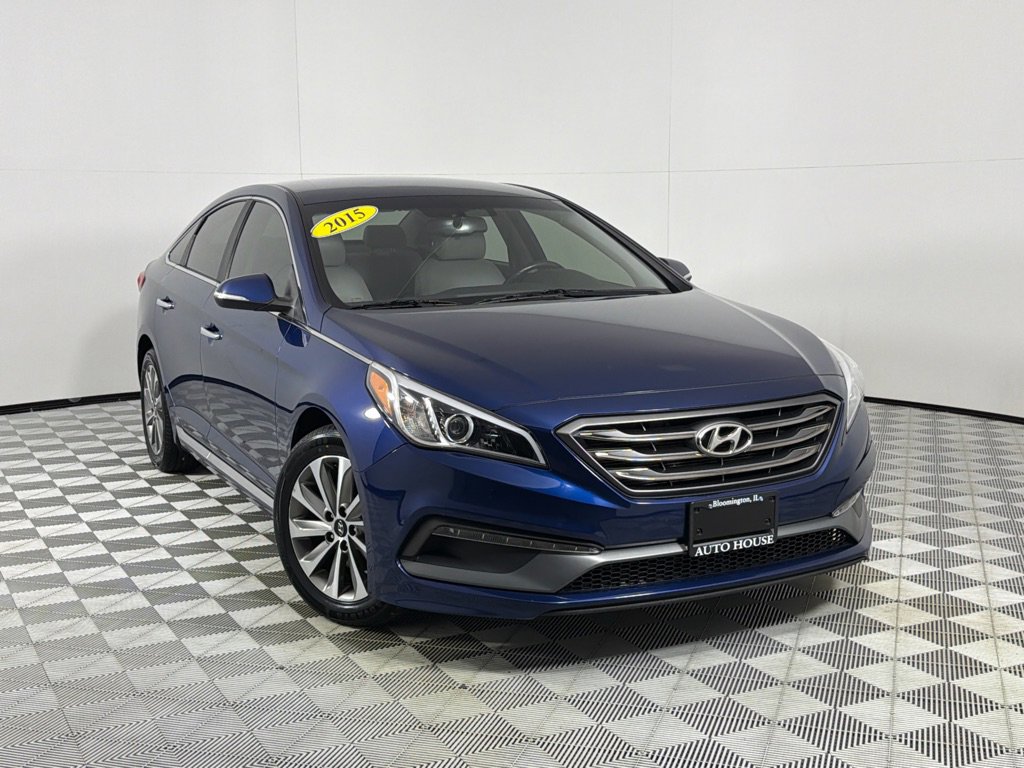 Used 2015 Hyundai Sonata Sport w/ Option Group 03 FWD image 2