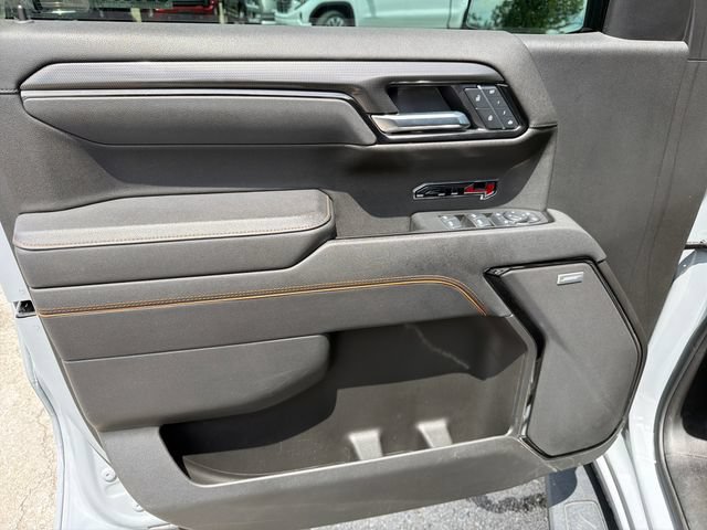 Used 2025 GMC Sierra 1500 AT4 w/ AT4 Premium Package AWD/4WD image 17