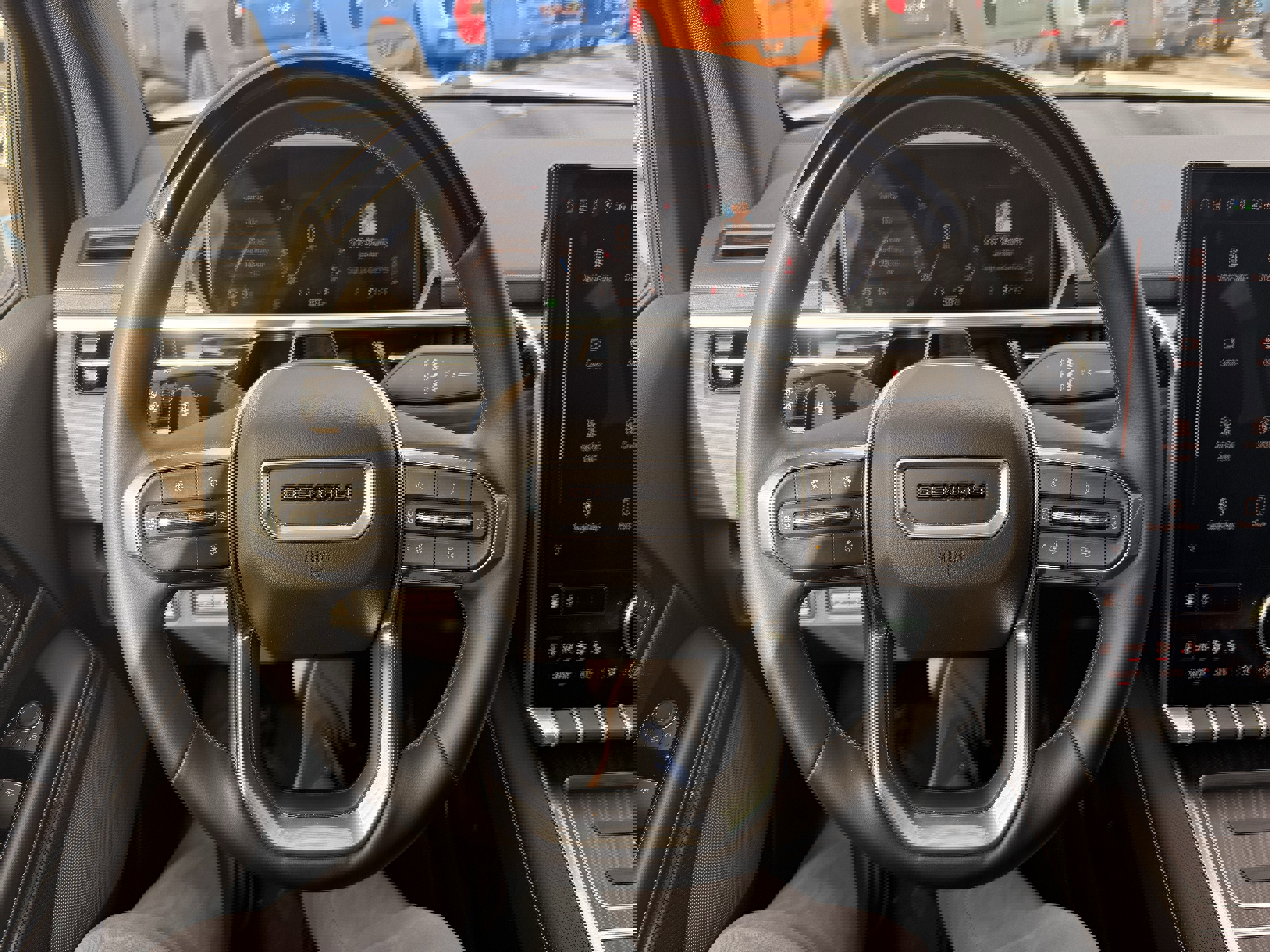 New 2025 GMC Sierra EV Denali image 13