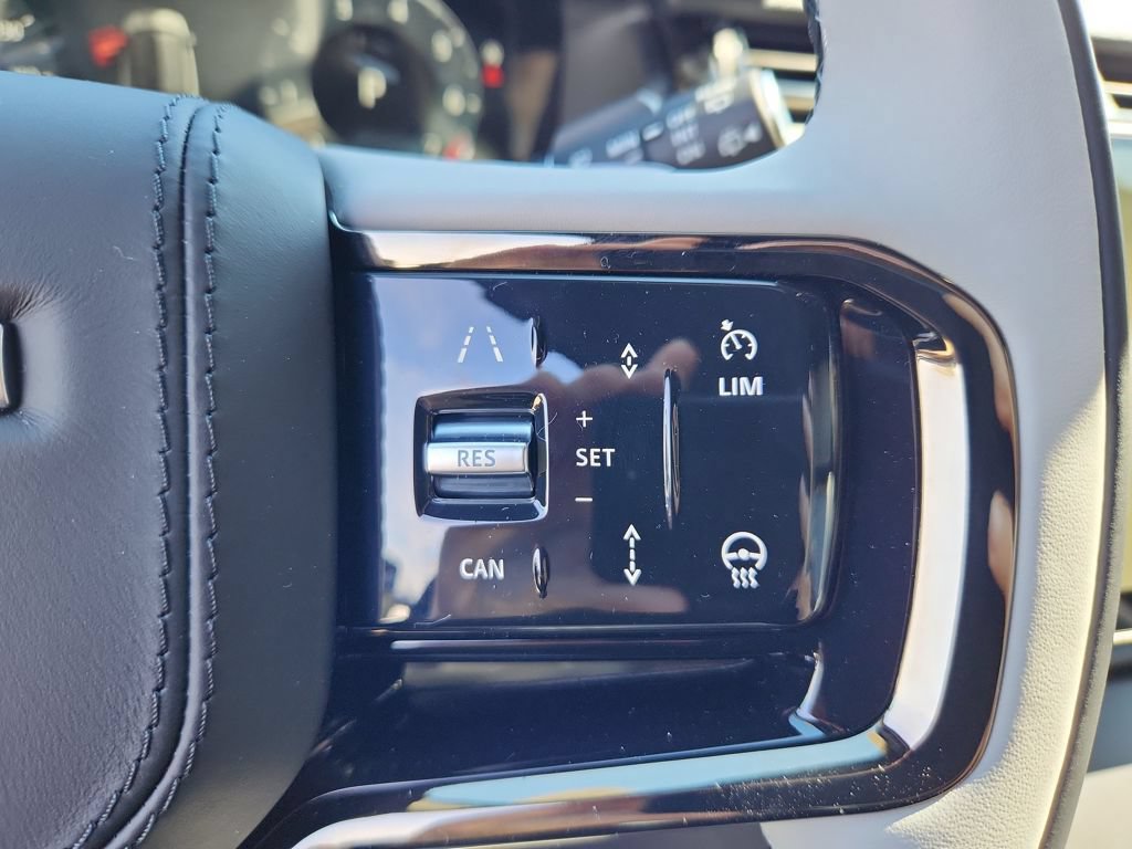 New 2026 Land Rover Range Rover Velar S AWD/4WD image 20