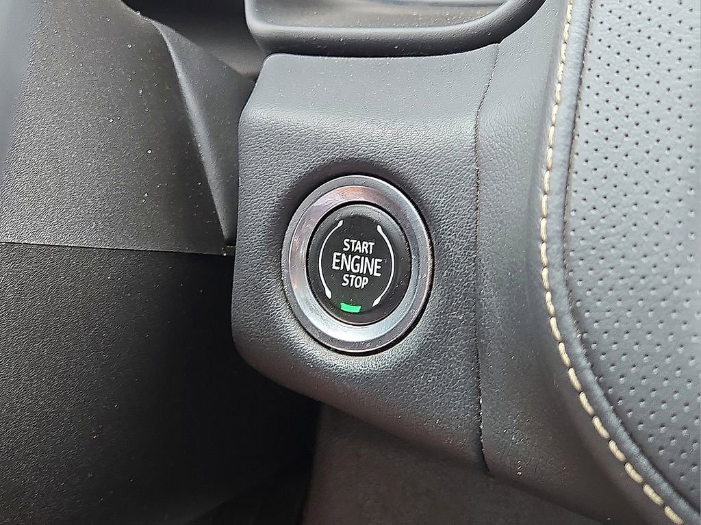 Used 2021 GMC Yukon XL SLT RWD image 32