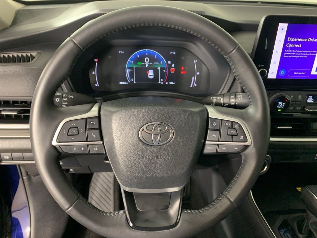 Used 2024 Toyota Grand Highlander XLE image 22