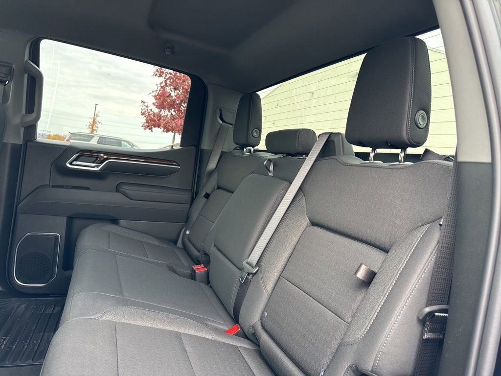 New 2026 GMC Sierra 1500 Elevation image 30