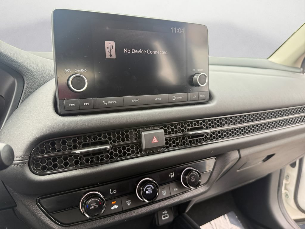 Certified 2024 Honda HR-V LX image 17