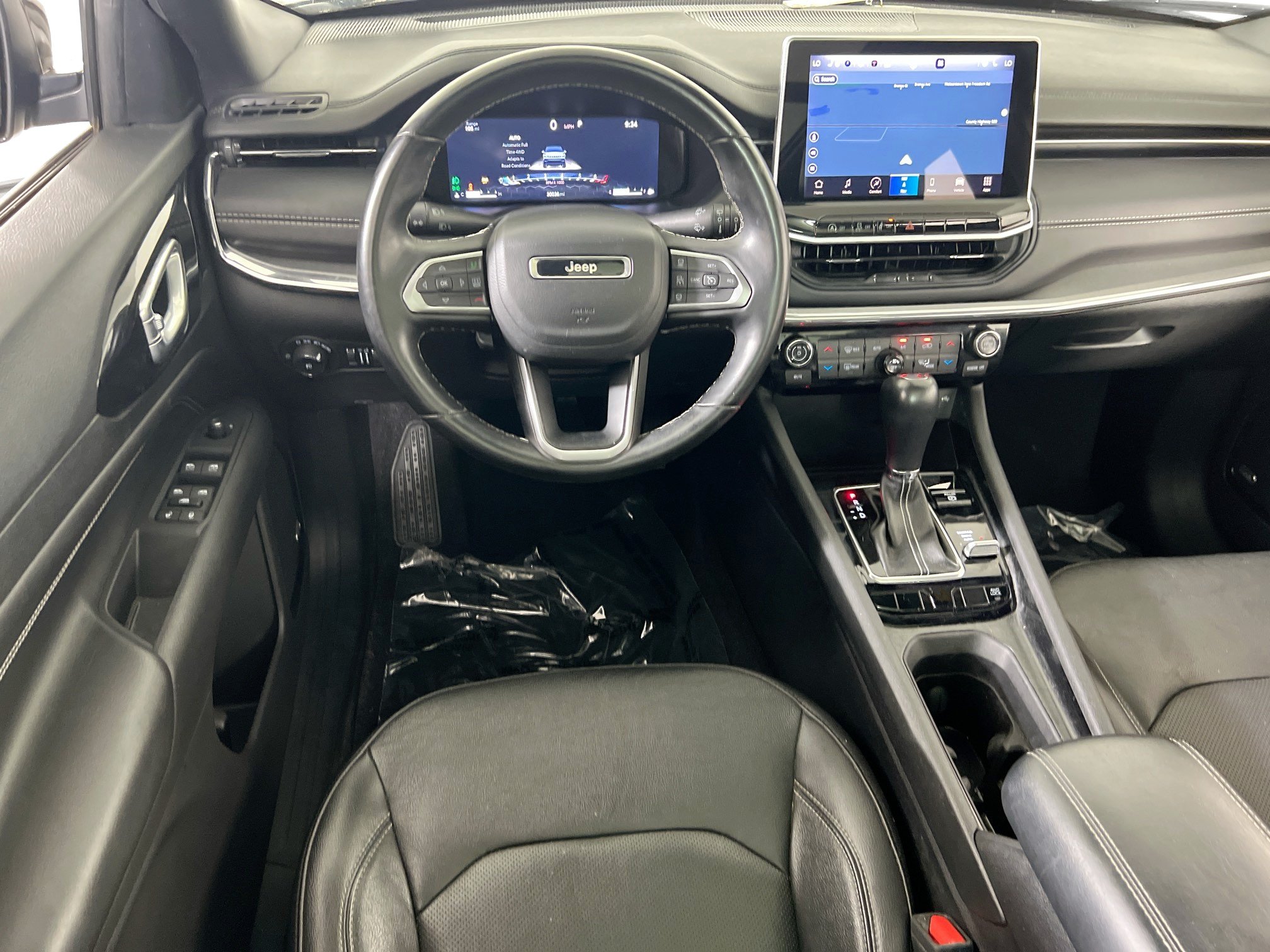 Used 2022 Jeep Compass High Altitude AWD/4WD image 22