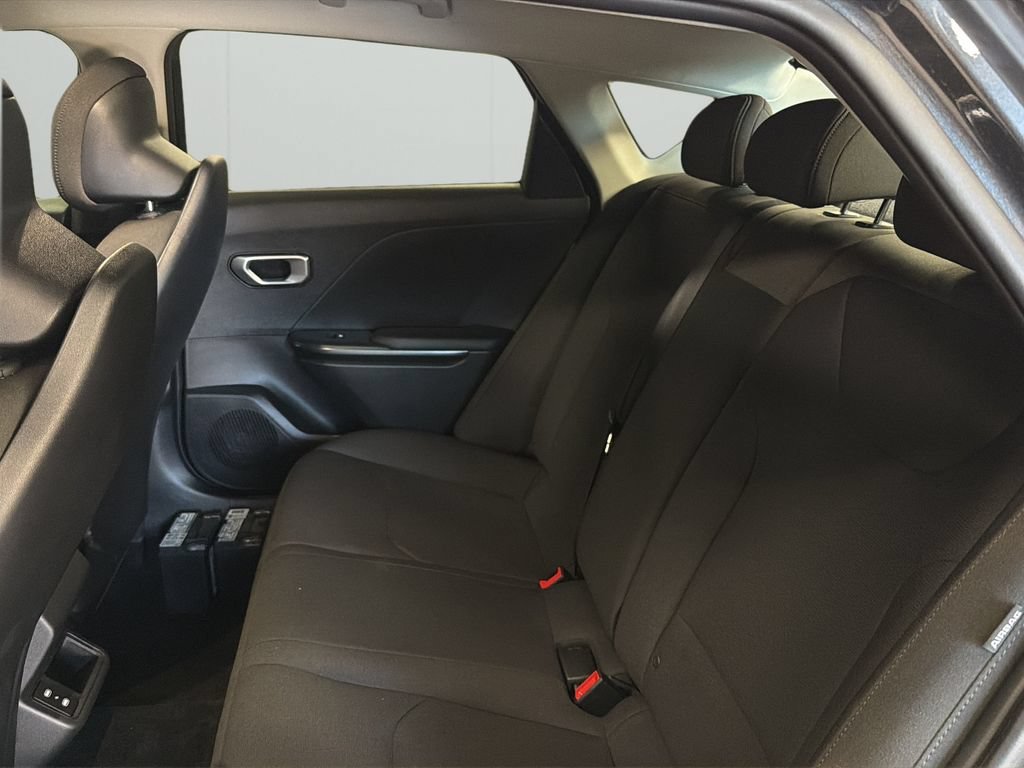 Used 2026 Kia K4 FWD image 14