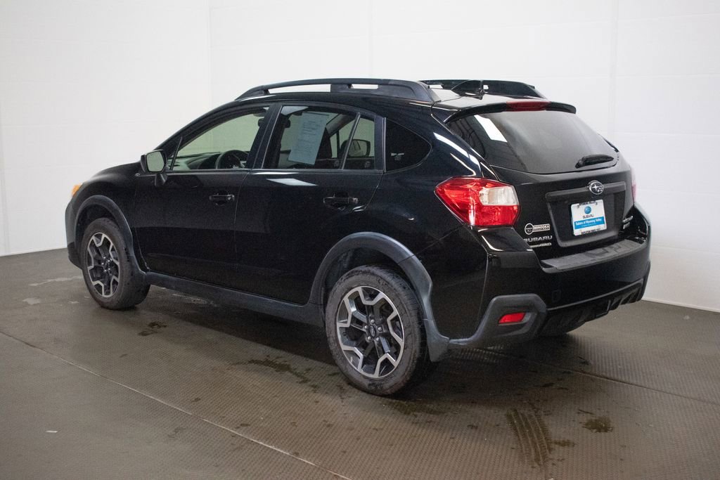 Used 2017 Subaru Crosstrek 2.0i Premium AWD/4WD image 6