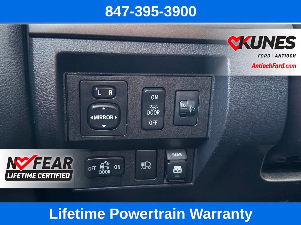 Used 2018 Toyota Tundra SR5 image 32