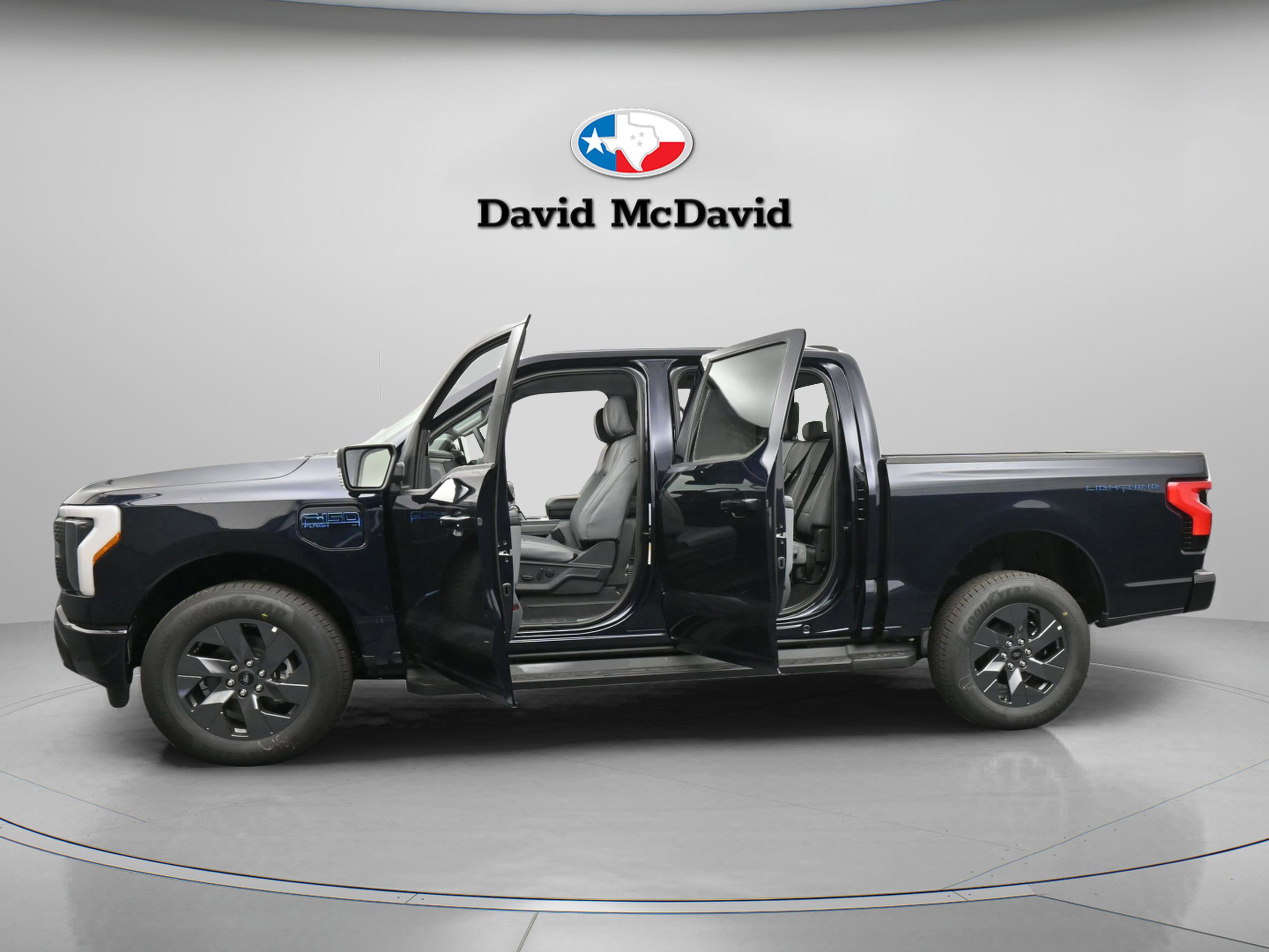 New 2025 Ford F150 Lightning Flash image 4
