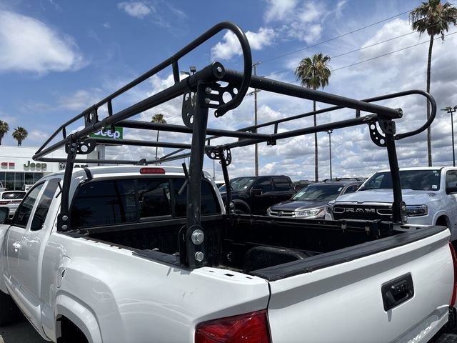 Used 2023 Toyota Tacoma SR RWD image 15
