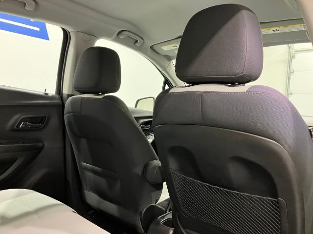 Used 2019 Chevrolet Trax LS w/ LPO, Cargo Package image 35
