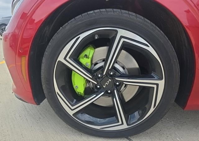 Certified 2023 Kia EV6 GT AWD/4WD image 3