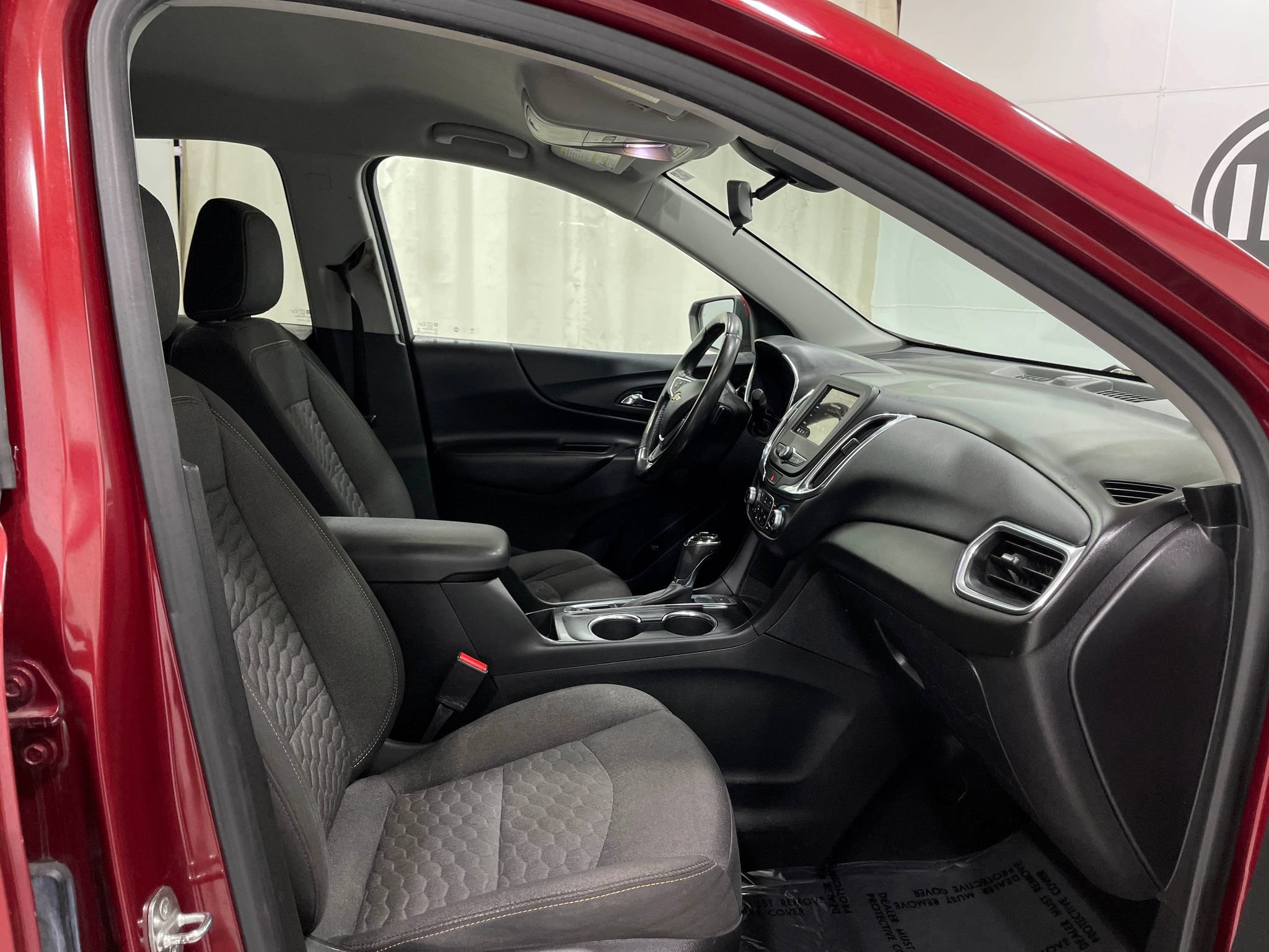 Used 2019 Chevrolet Equinox LT AWD/4WD image 30