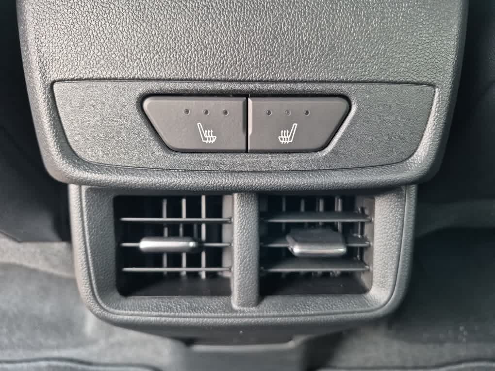 New 2026 Chevrolet Equinox ACTIV w/ Convenience Package III AWD/4WD image 35