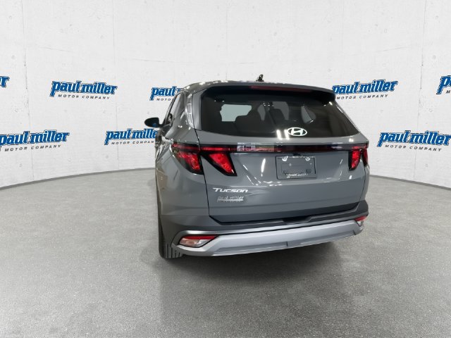 Used 2026 Hyundai Tucson SE FWD image 9