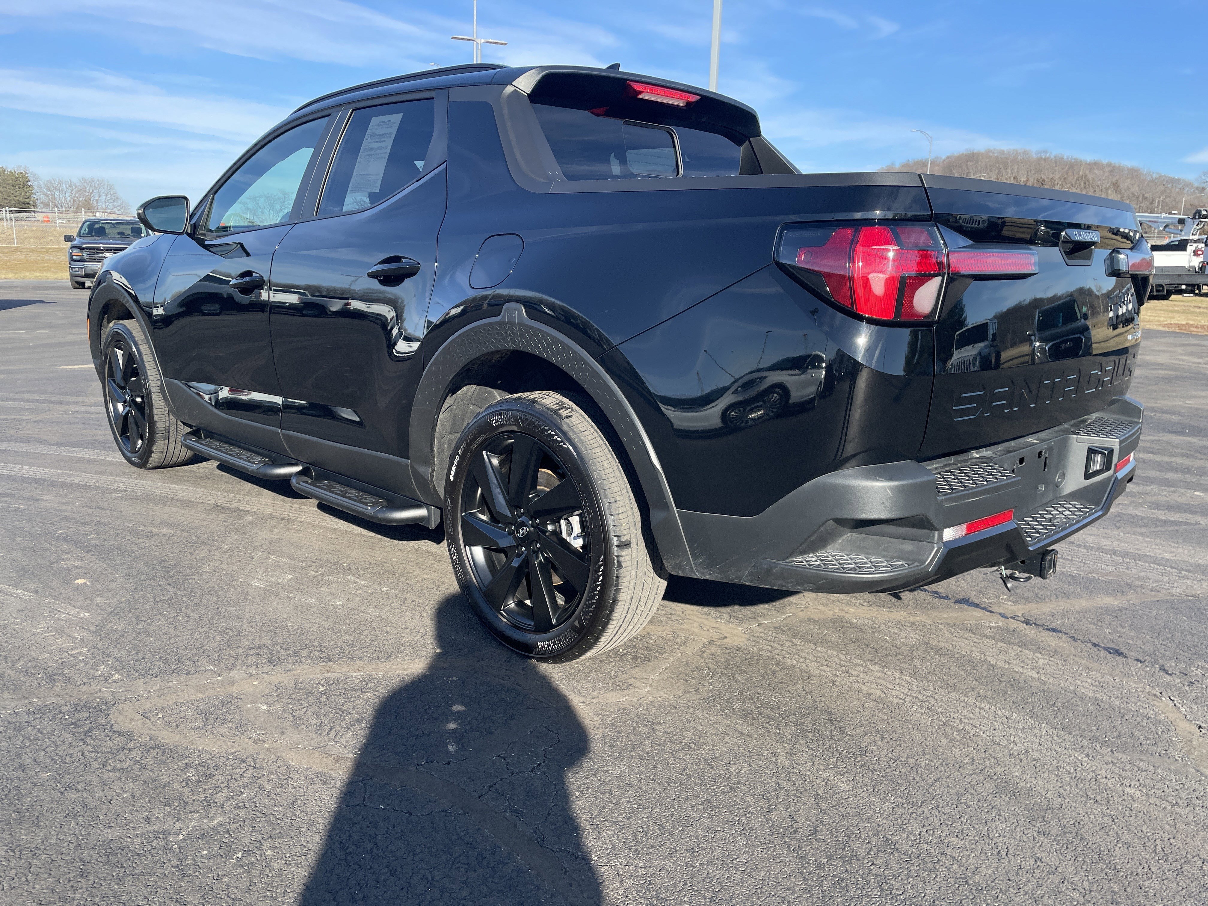 Used 2024 Hyundai Santa Cruz Night image 3