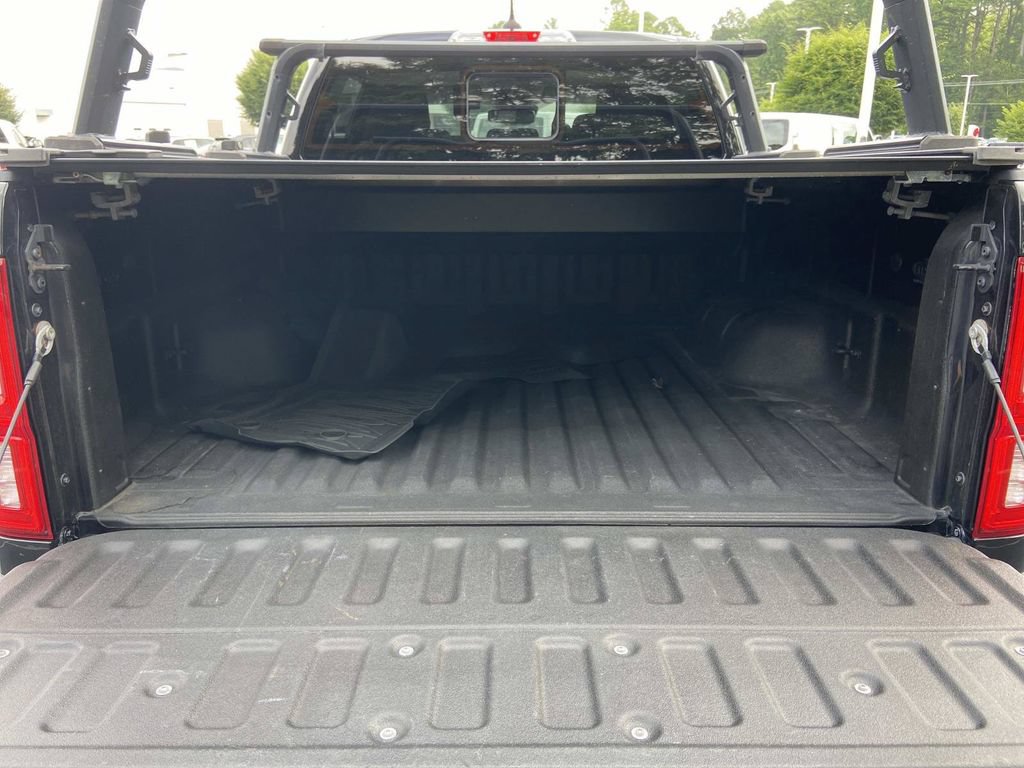 Used 2019 Ford Ranger XLT w/ Equipment Group 302A Luxury AWD/4WD image 11