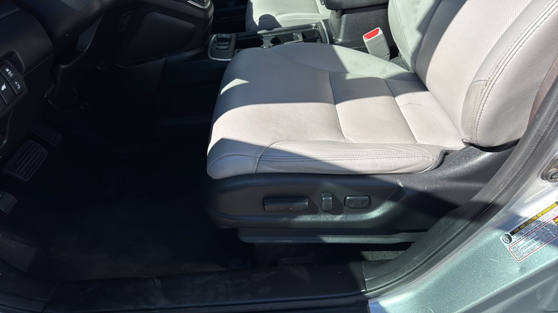 Used 2015 Honda CR-V Touring image 20